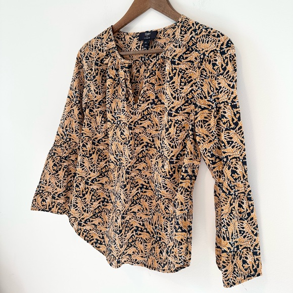 ✨DRAKE’S for J.CREW Giraffe Blouse Bell Sleeves Women’s Size 00✨ - Picture 2 of 9